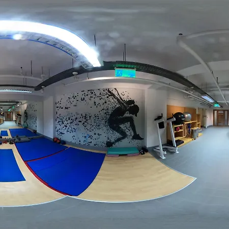 酒店 玛克阿尔巴尼亚酒店